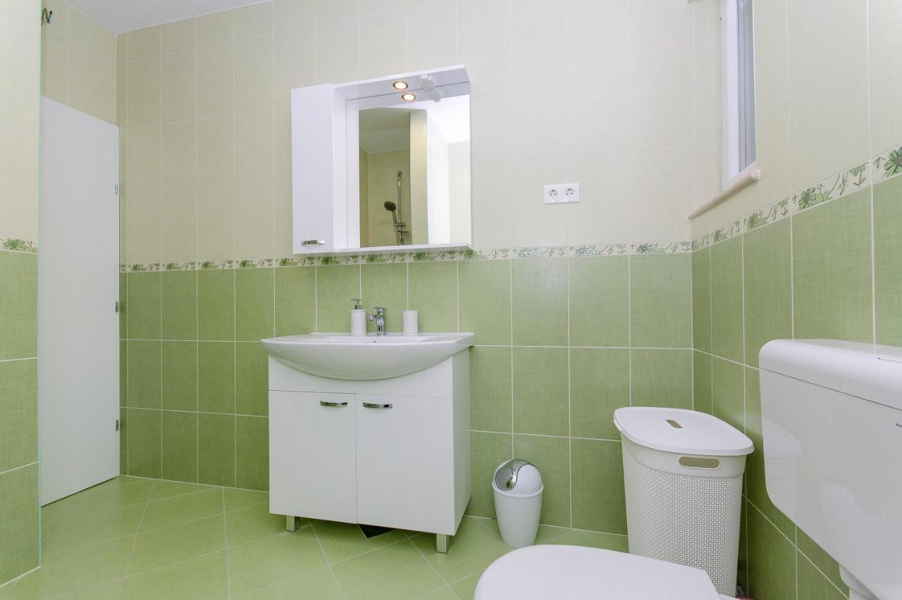 Guest House Lucija With Swimming Pool Tugare Exterior foto