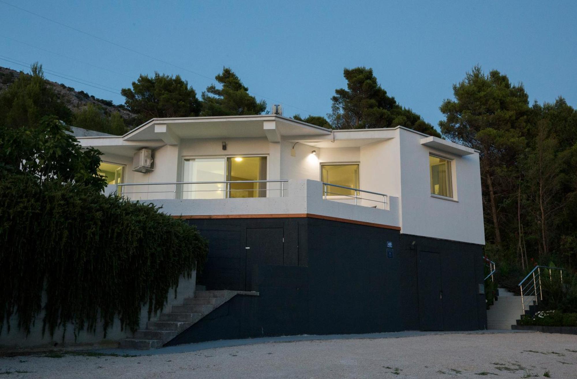 Guest House Lucija With Swimming Pool Tugare Exterior foto