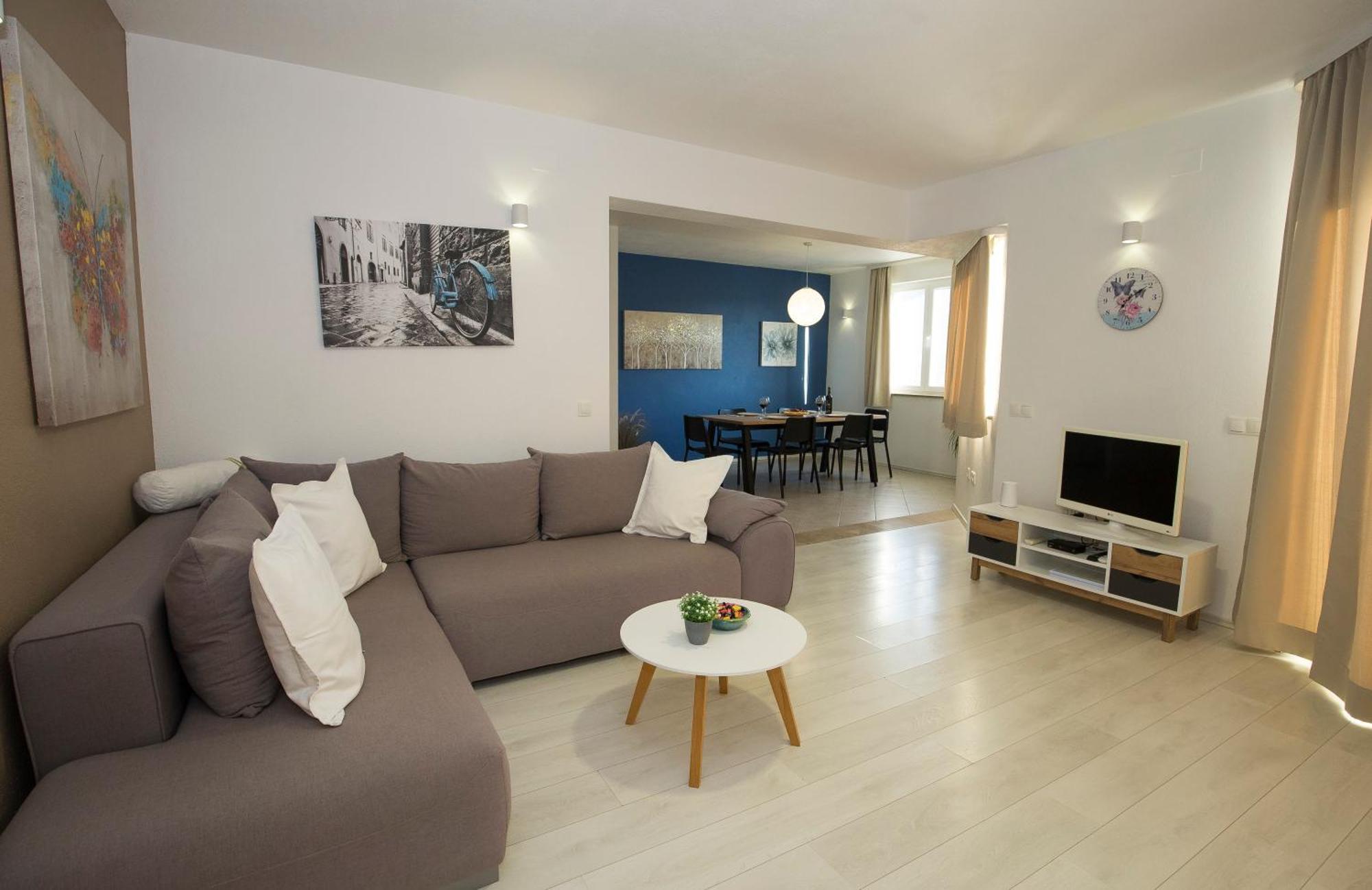 Guest House Lucija With Swimming Pool Tugare Exterior foto